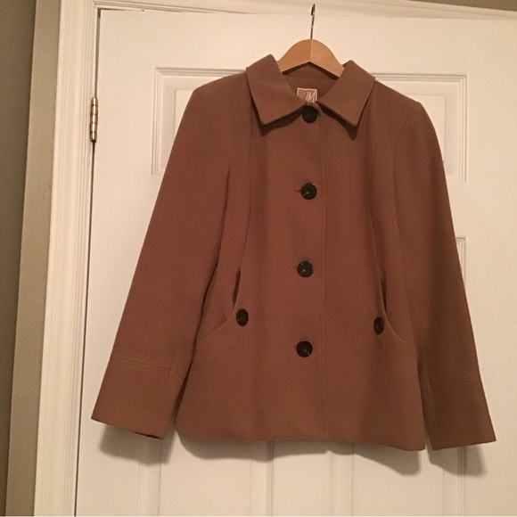 Ladies Jacket - Picture 1 of 2